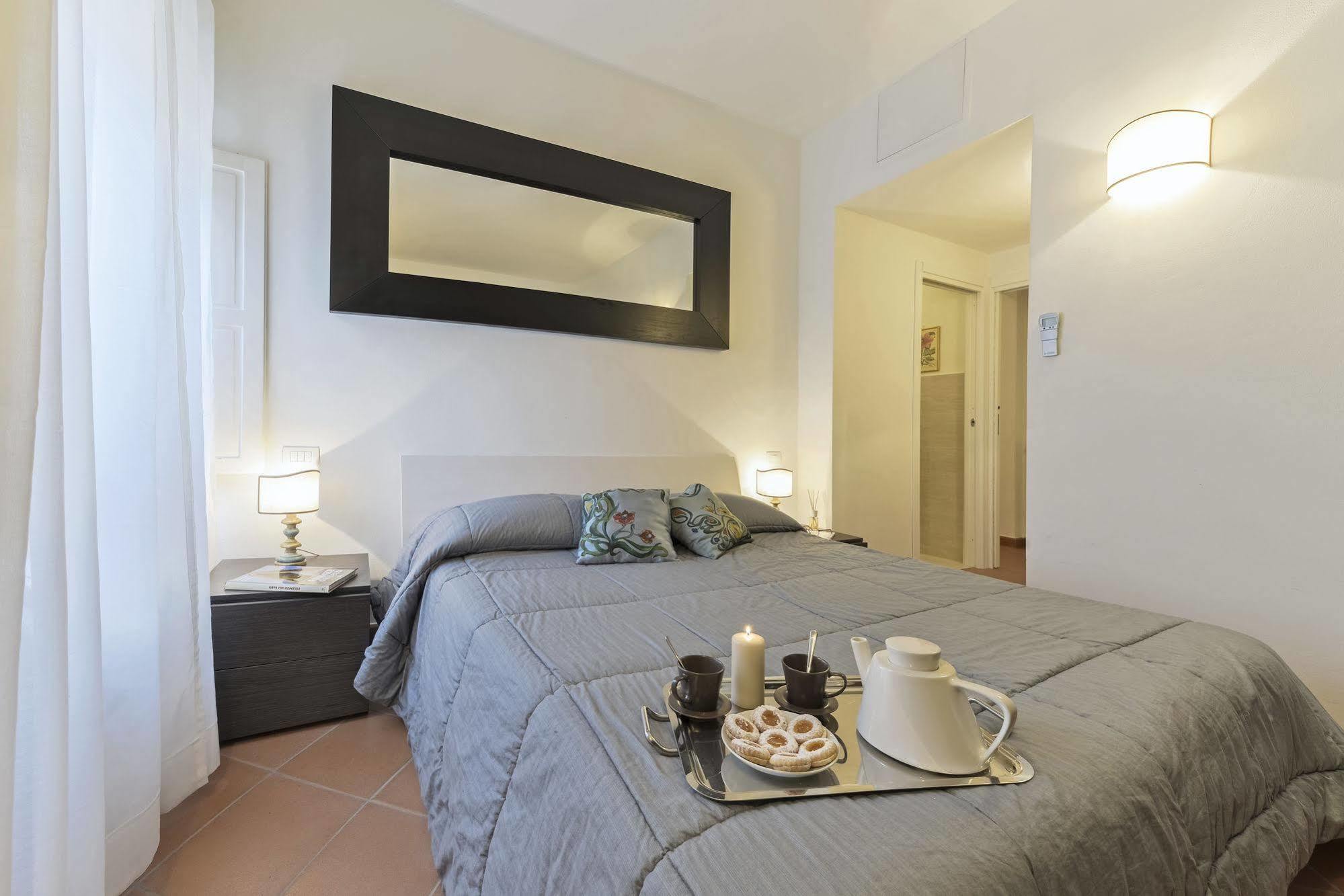 Apartments Florence - In Duomo Esterno foto